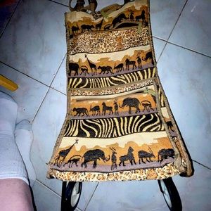 Folding rolling suitcase